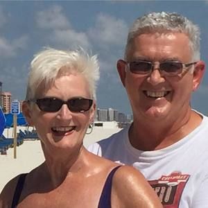 Meet your Posher, Debbie